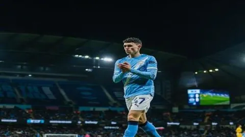 张帅澳网女单首轮出局，无缘32强——央视新闻客户端快讯